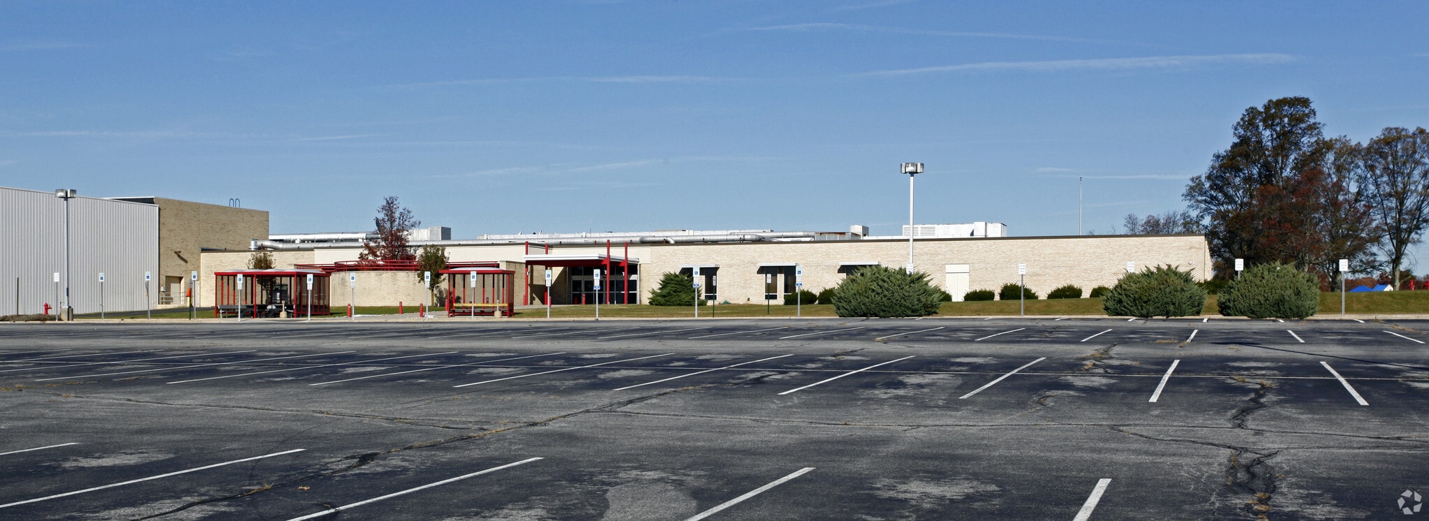 400 N Woodbury Rd, Pitman, NJ for Sale