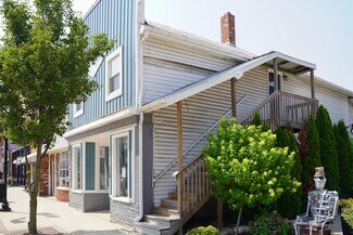 Fremont, IN Office/Medical - 119 E Toledo St