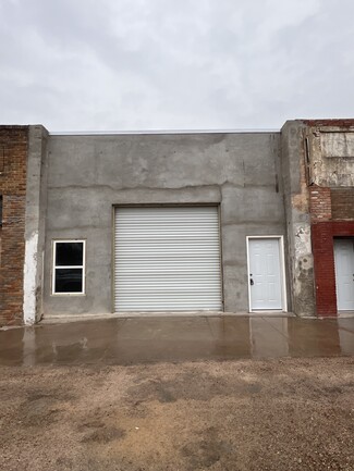 Frost, TX Industrial - 102-104 Front st