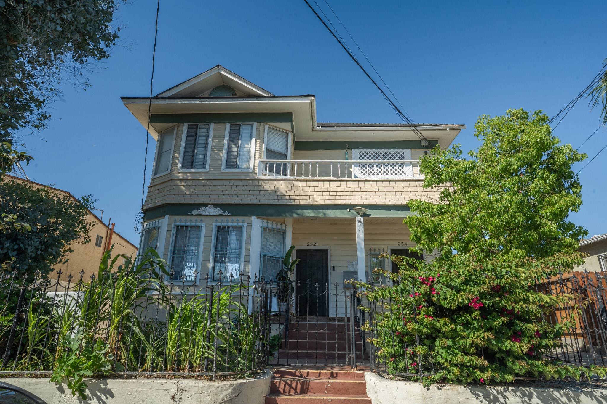 252 W 11th, San Pedro, CA for Sale