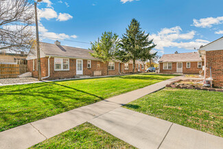 Englewood, CO Apartments - 1690 W Girard Ave