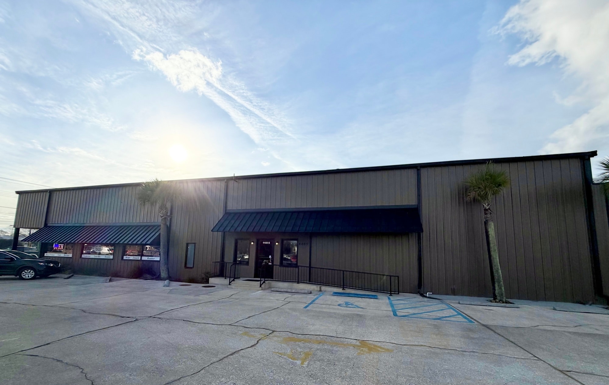 4405 Dorchester Rd, Charleston, SC for Sale