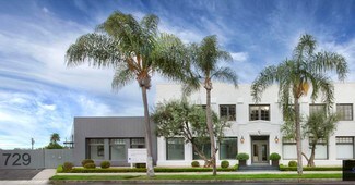 Los Angeles, CA Loft/Creative Space - 729-733 Seward St