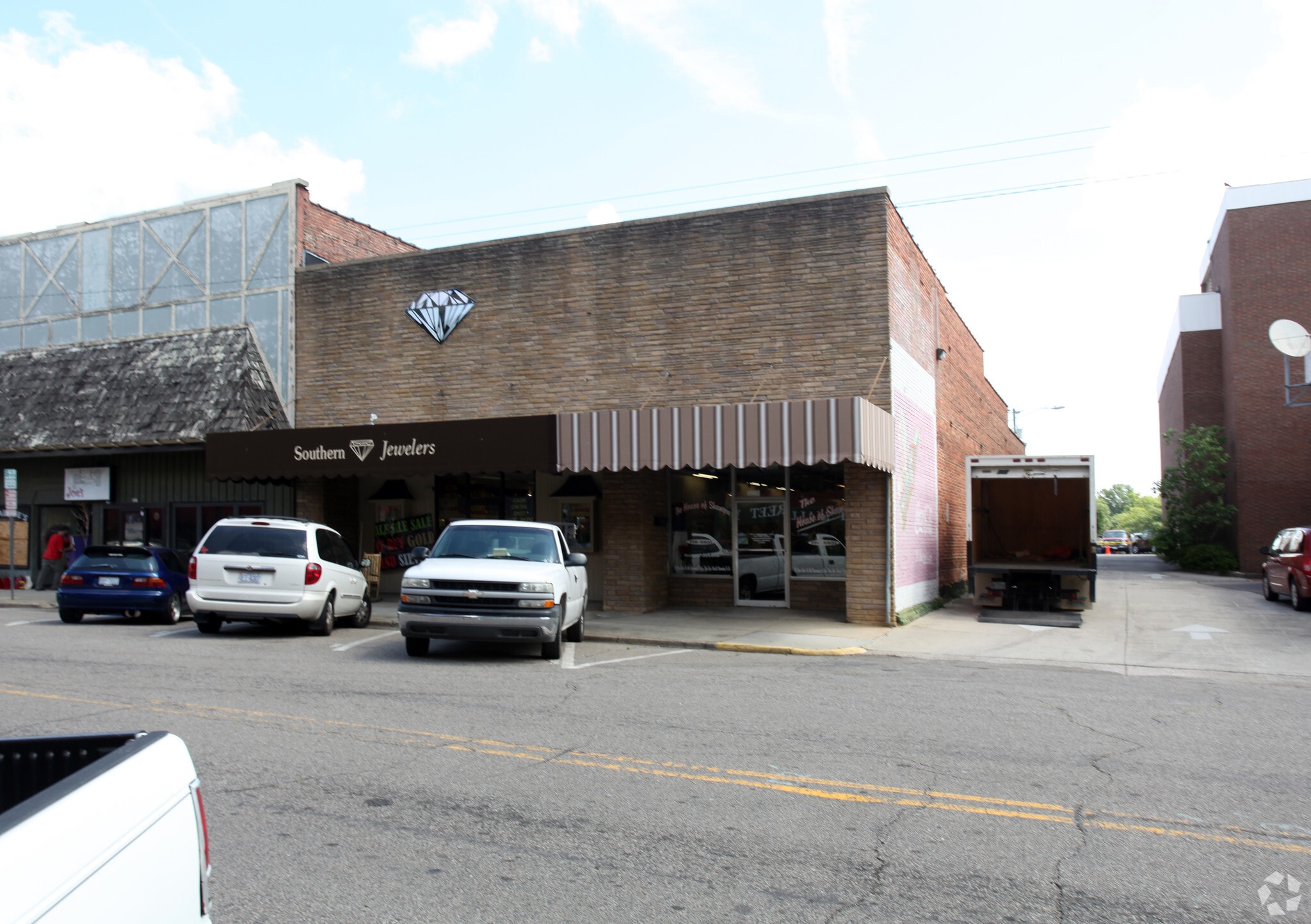 143-147 S Steele St, Sanford, NC for Rent