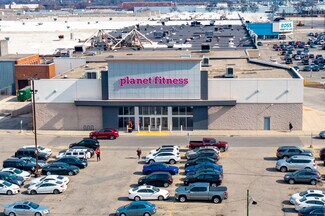 Chicago, IL Freestanding - 7455 S Cicero Ave