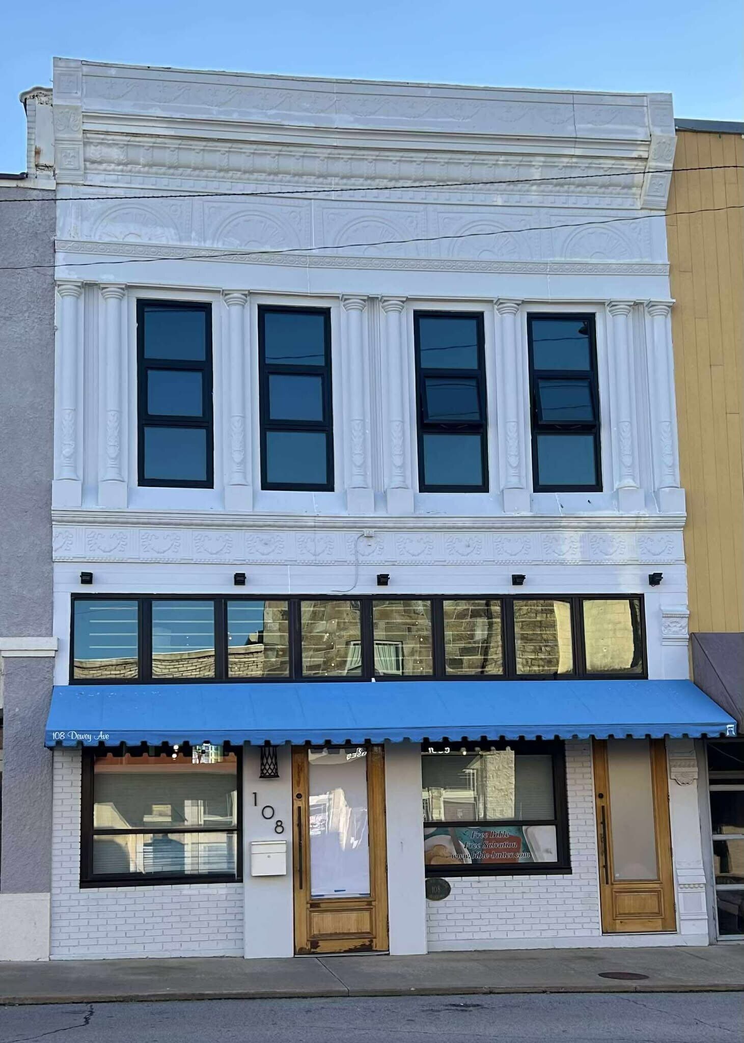 108 Dewey Ave, Poteau, OK for Sale
