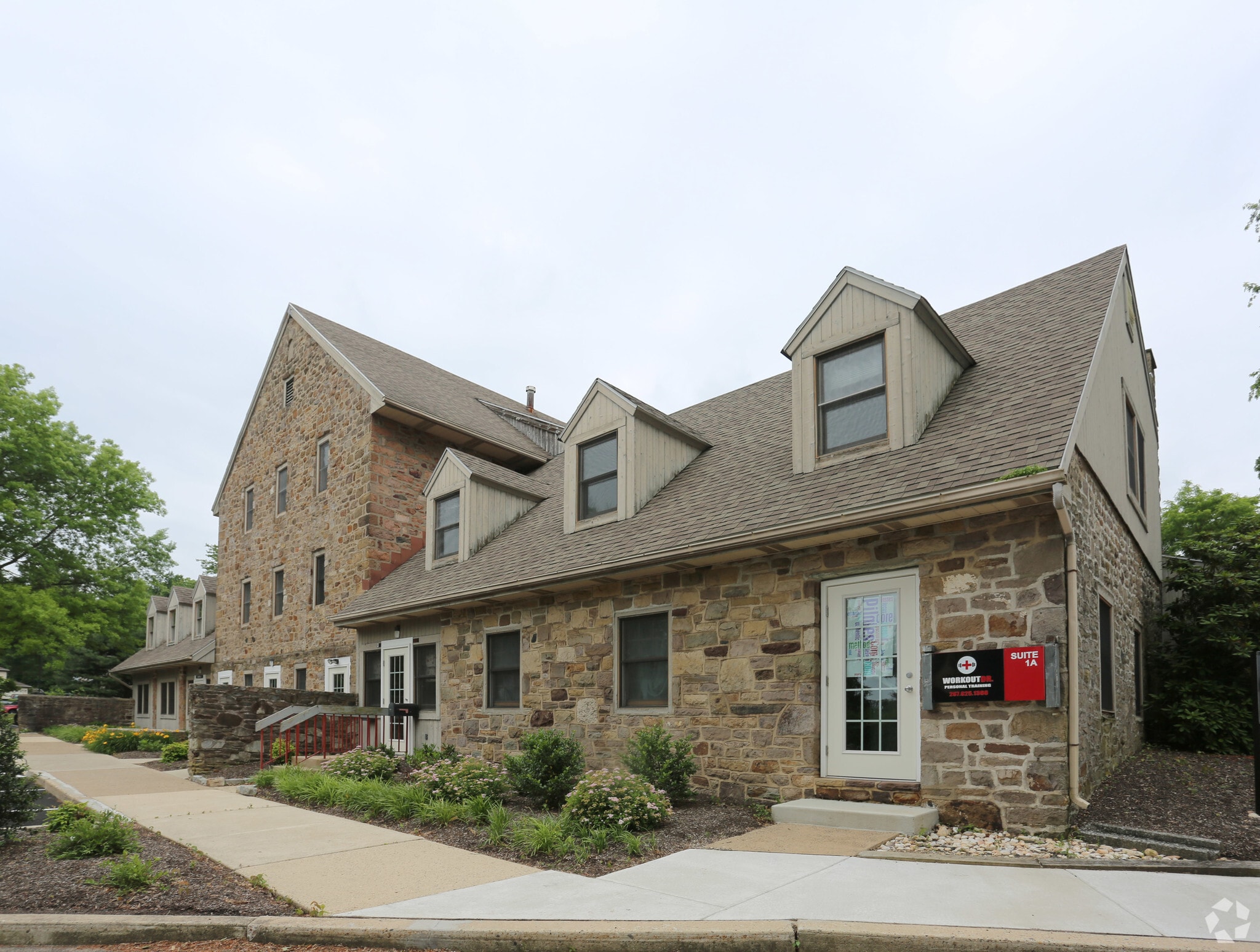 2 Village Rd, Horsham Township, PA for Rent