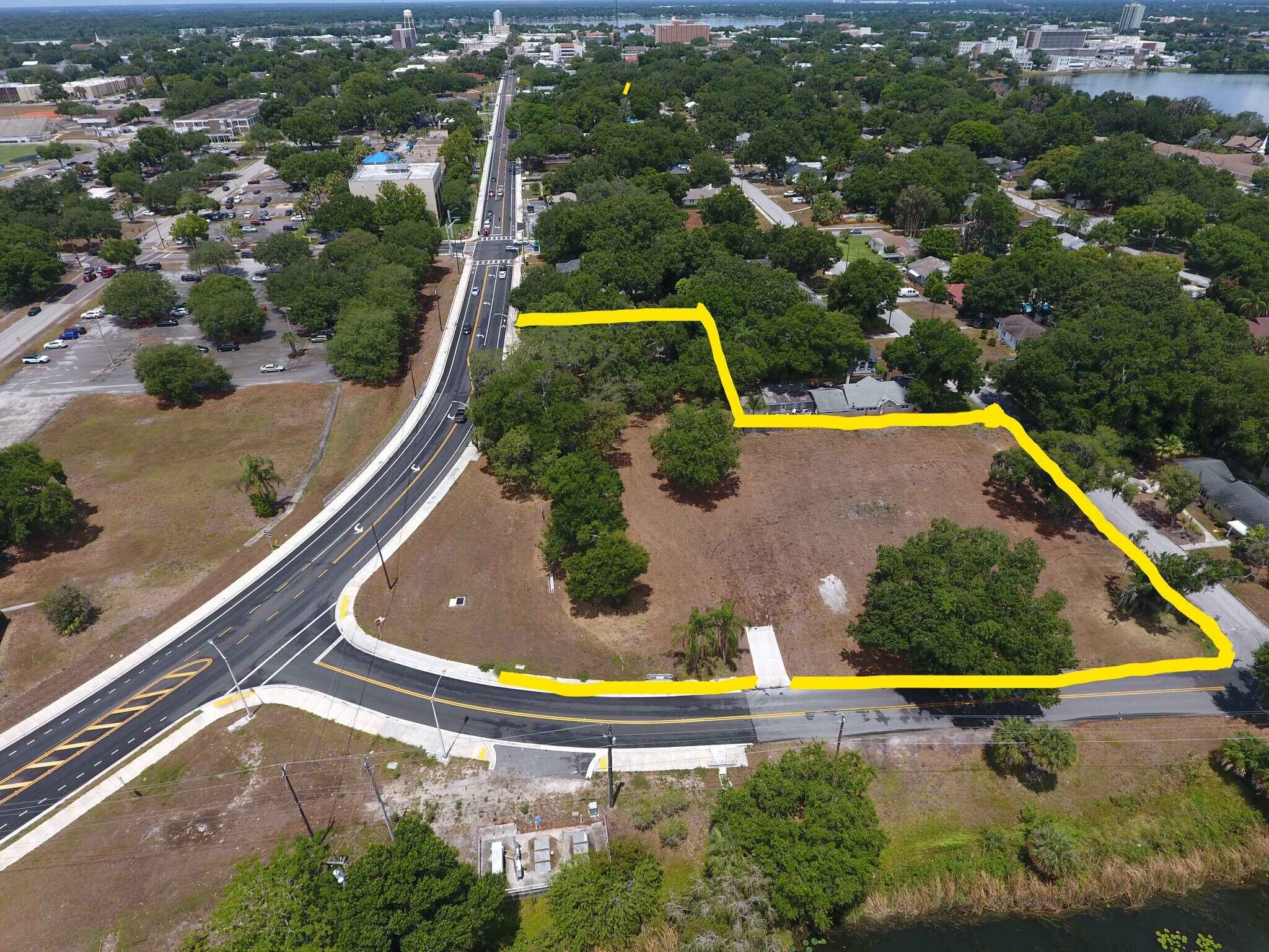 E Central Ave, Winter Haven, FL for Sale