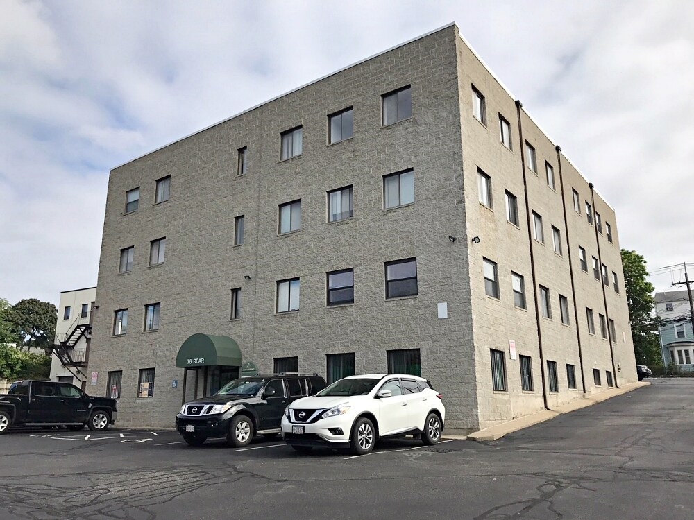 76 Winn St, Woburn, MA for Rent