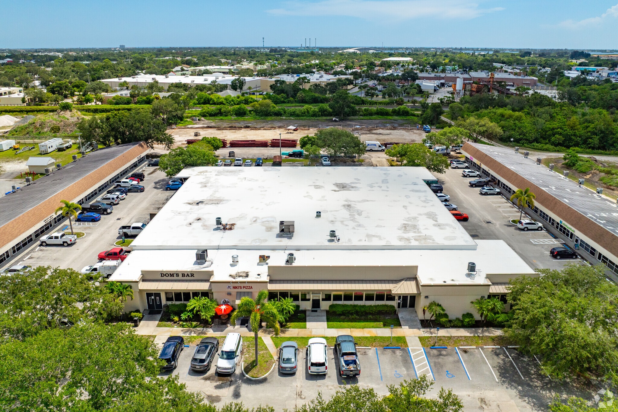 1402-1472 Old Dixie Hwy, Vero Beach, FL for Rent