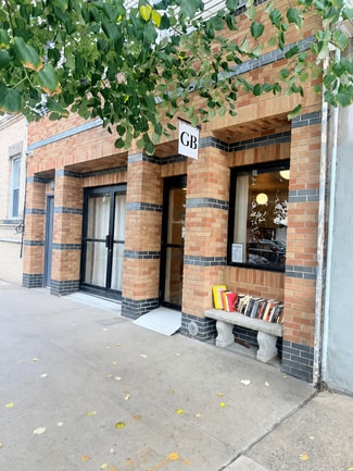 Brooklyn, NY Retail - 33 Driggs Ave Brooklyn, NY Retail - 33 Driggs Ave