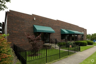 746 Westland Dr  
