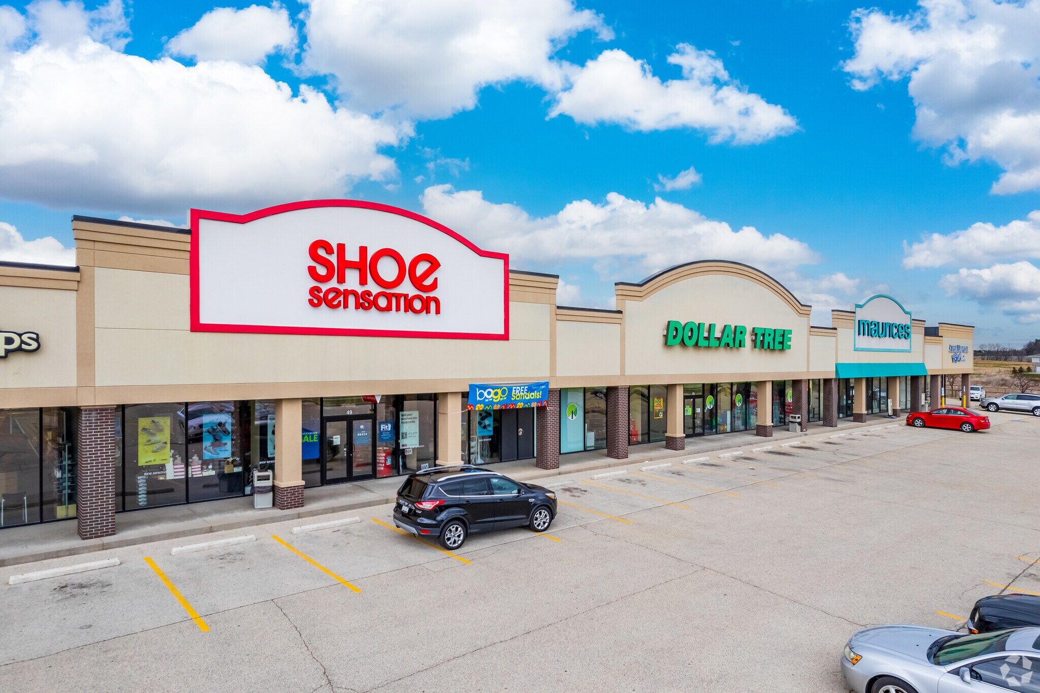 35-73 Liberty Ave, Hartford, WI for Rent