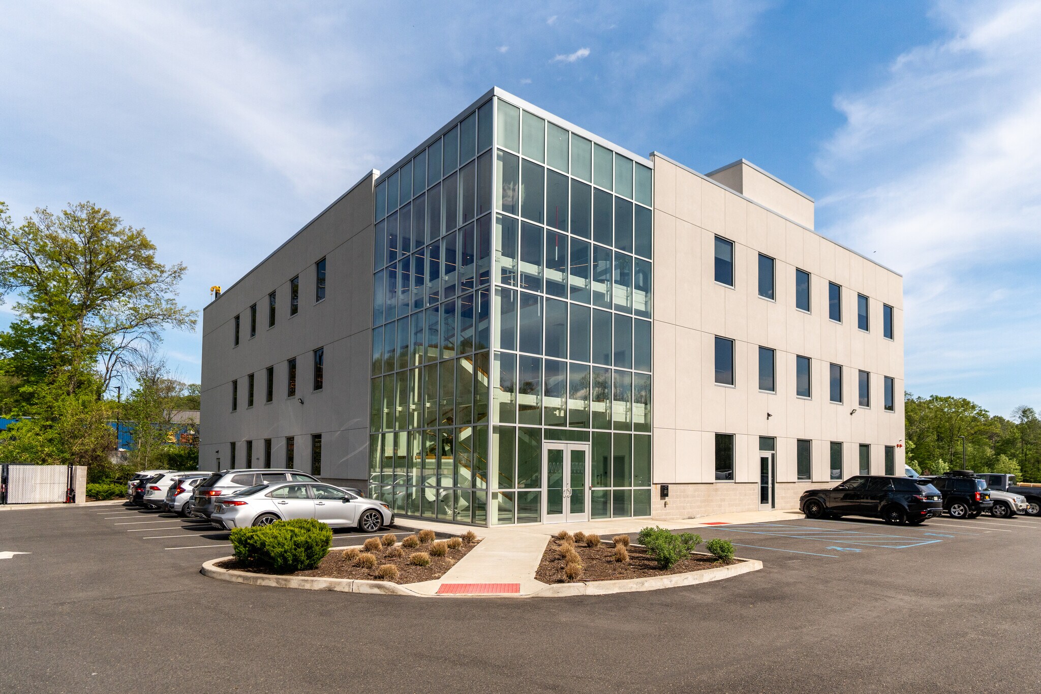 520 Landmark Dr, Congers, NY for Sale