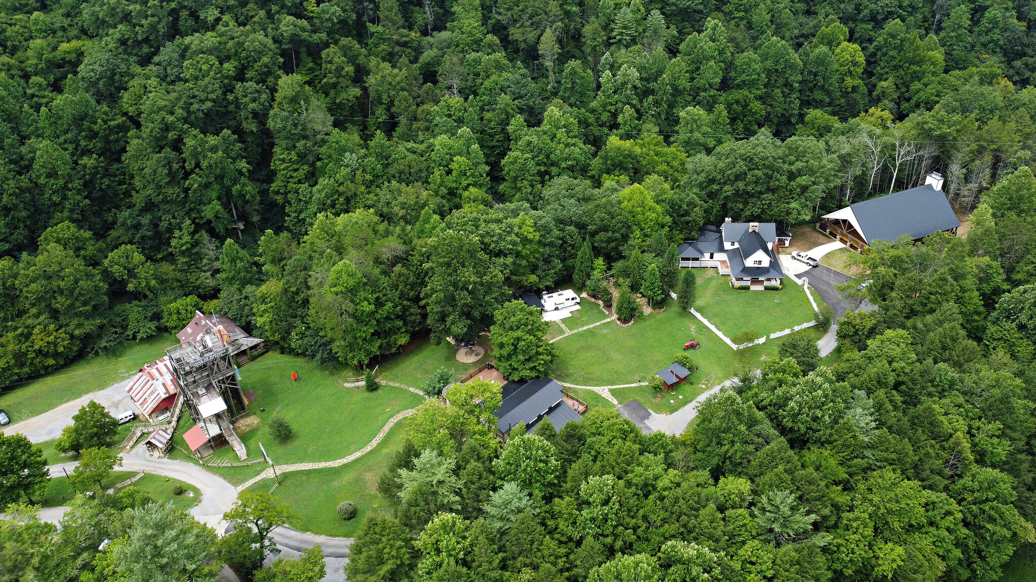 3757 Thomas Ln, Sevierville, TN for Sale