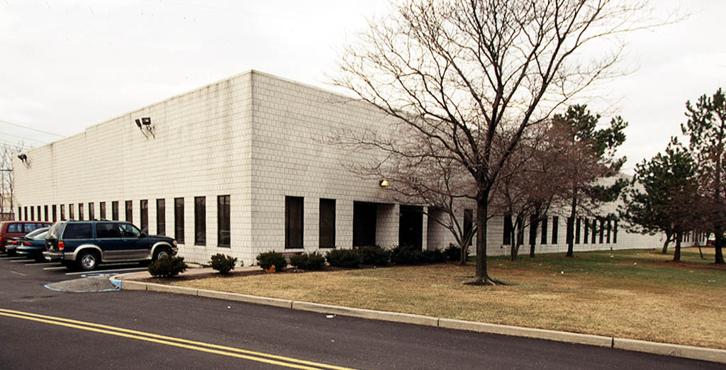 135 Seaview Dr, Secaucus, NJ for Rent