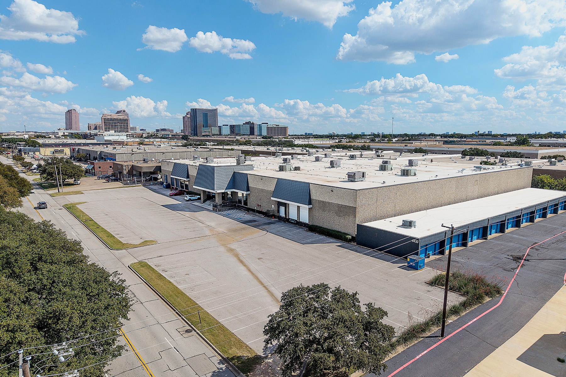 4450-4452 Alpha Rd, Farmers Branch, TX for Rent