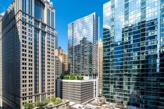 Chicago, IL Retail - 210 N Wells St
