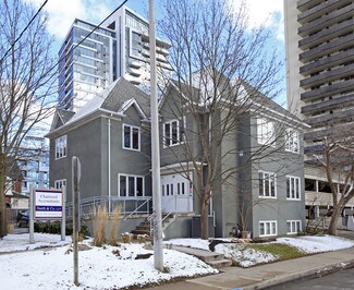 Mississauga, ON undefined - 89 High St E