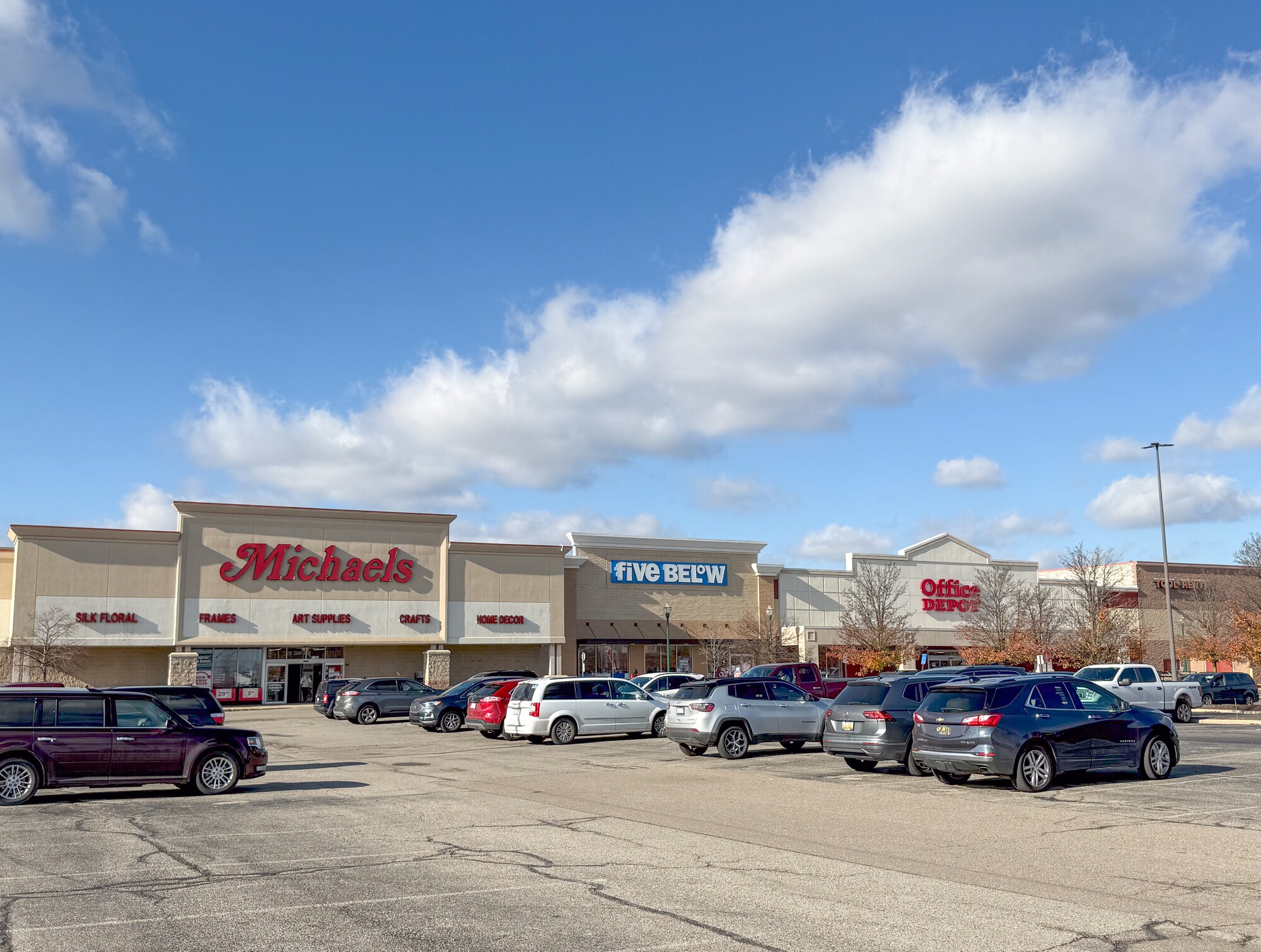 21000-23800 Allen Rd, Woodhaven, MI for Rent