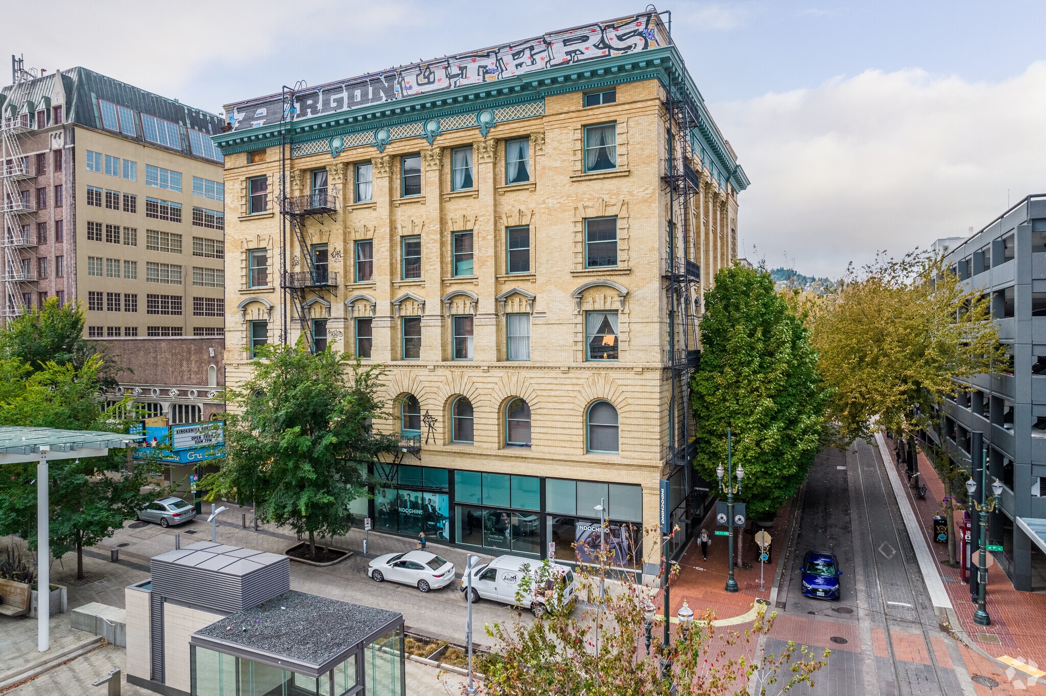 918 SW Yamhill St, Portland, OR for Sale