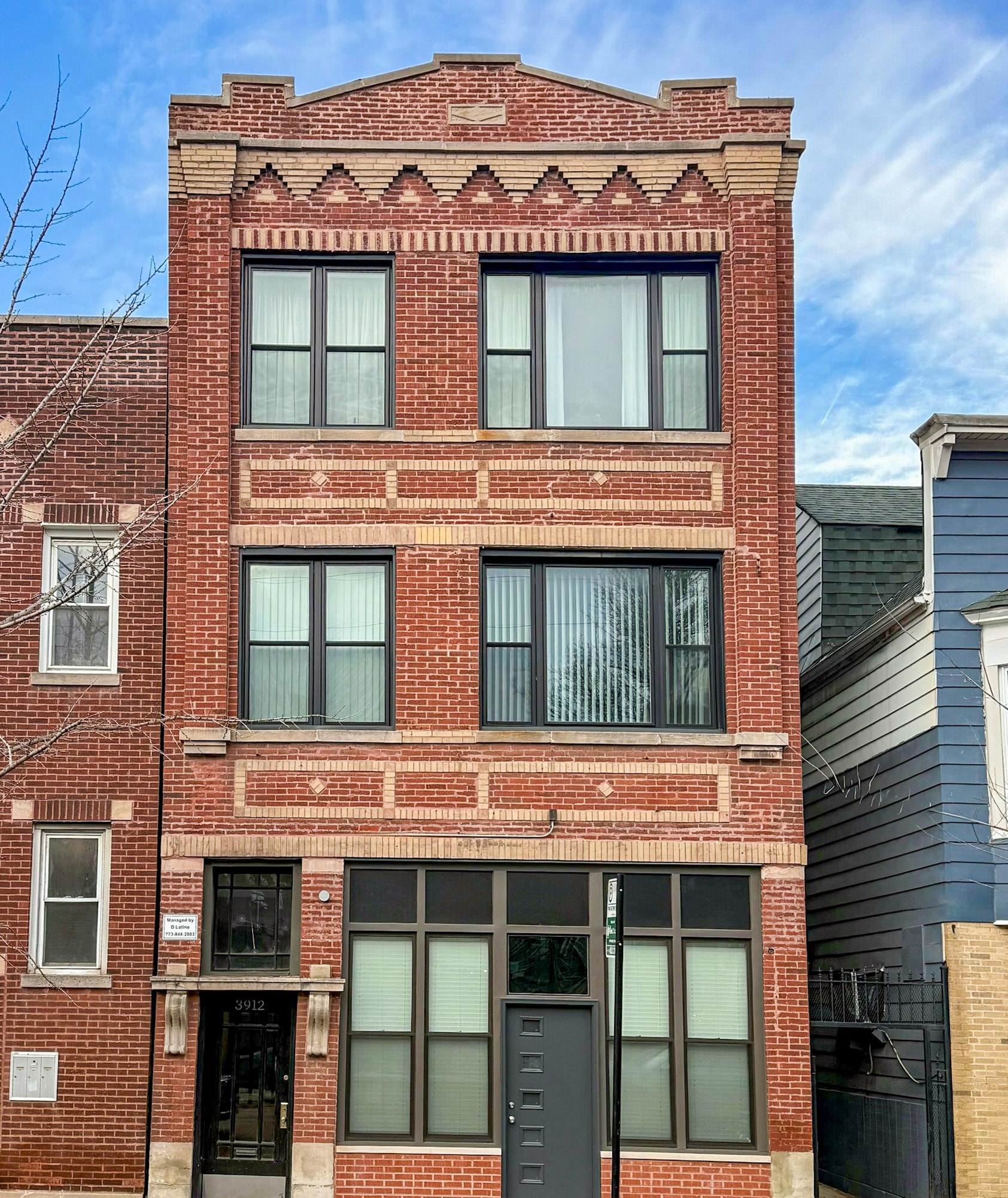 3912 N Ashland Ave, Chicago, IL for Sale