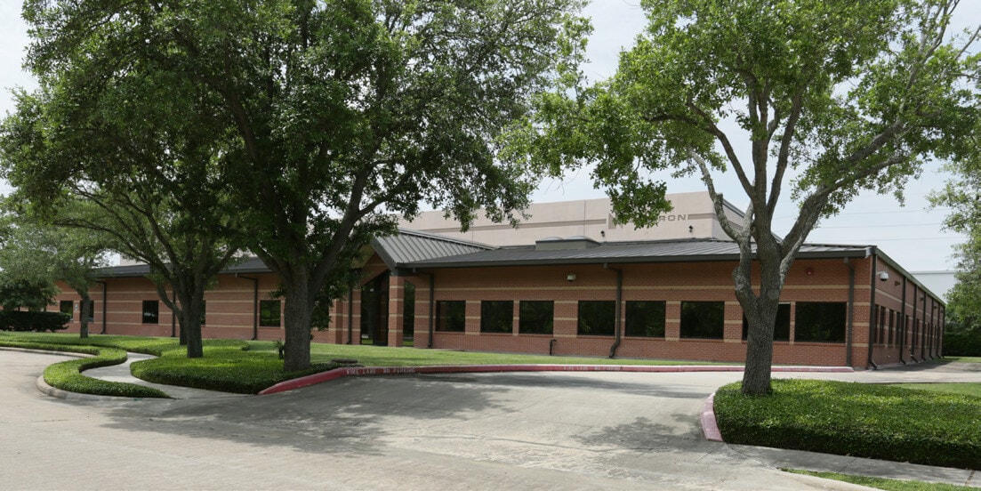 725 Park Two Dr, Sugar Land, TX for Sale