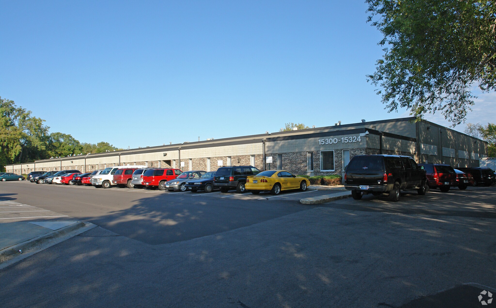 15300-15324 Minnetonka Industrial Rd, Minnetonka, MN for Rent