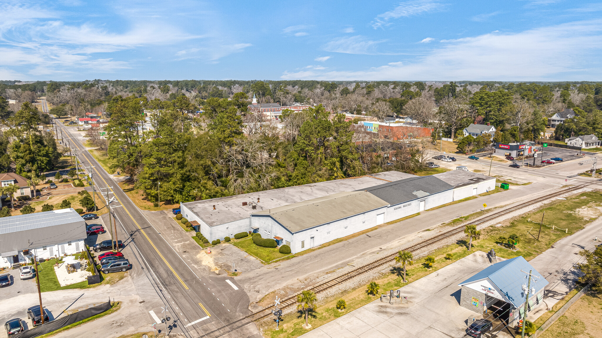 1000 Gilway St, Holly Hill, SC for Sale