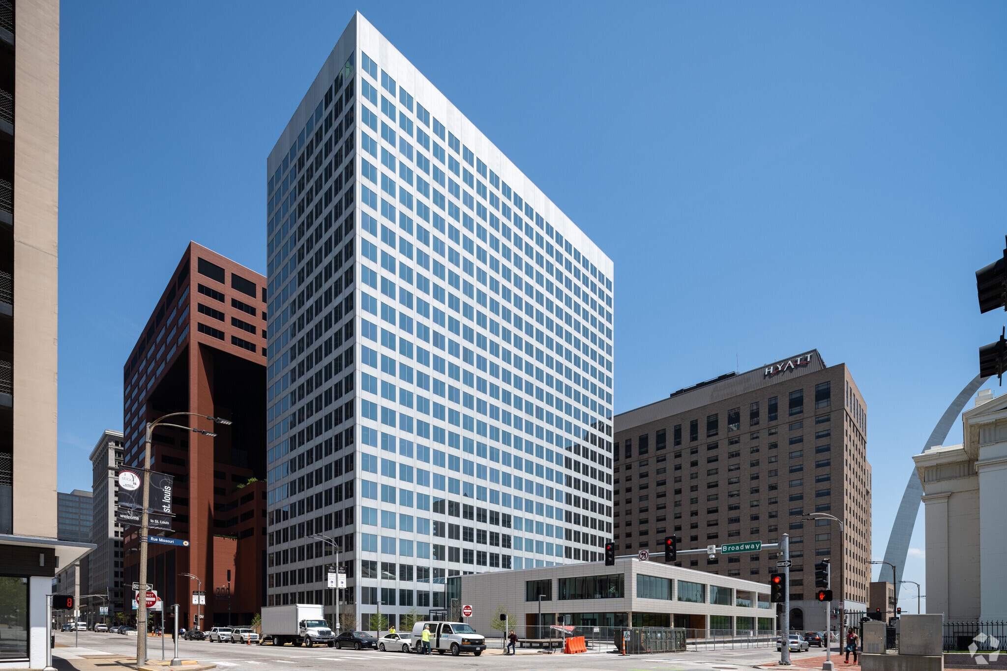 100 N Broadway, Saint Louis, MO for Rent