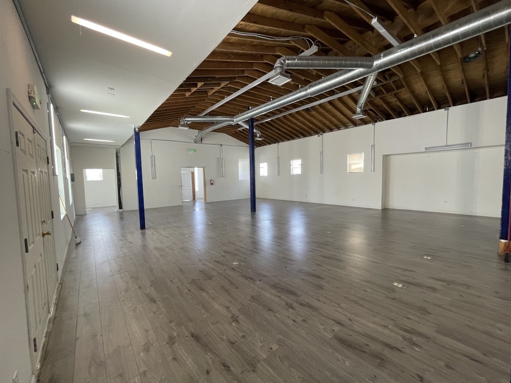 827 E Jefferson Blvd, Los Angeles, CA for Rent