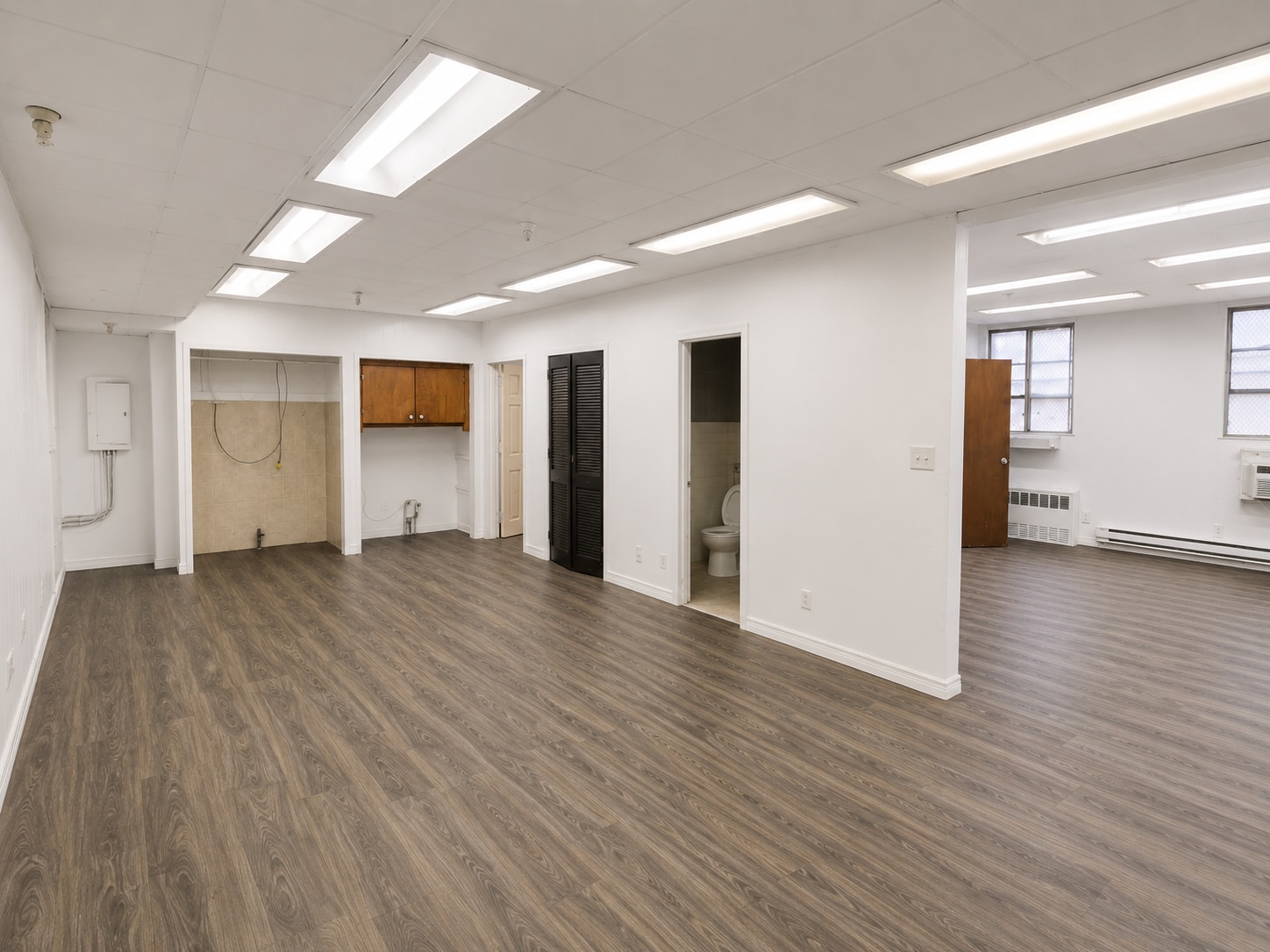 372 Ten Eyck St, Brooklyn, NY for Rent