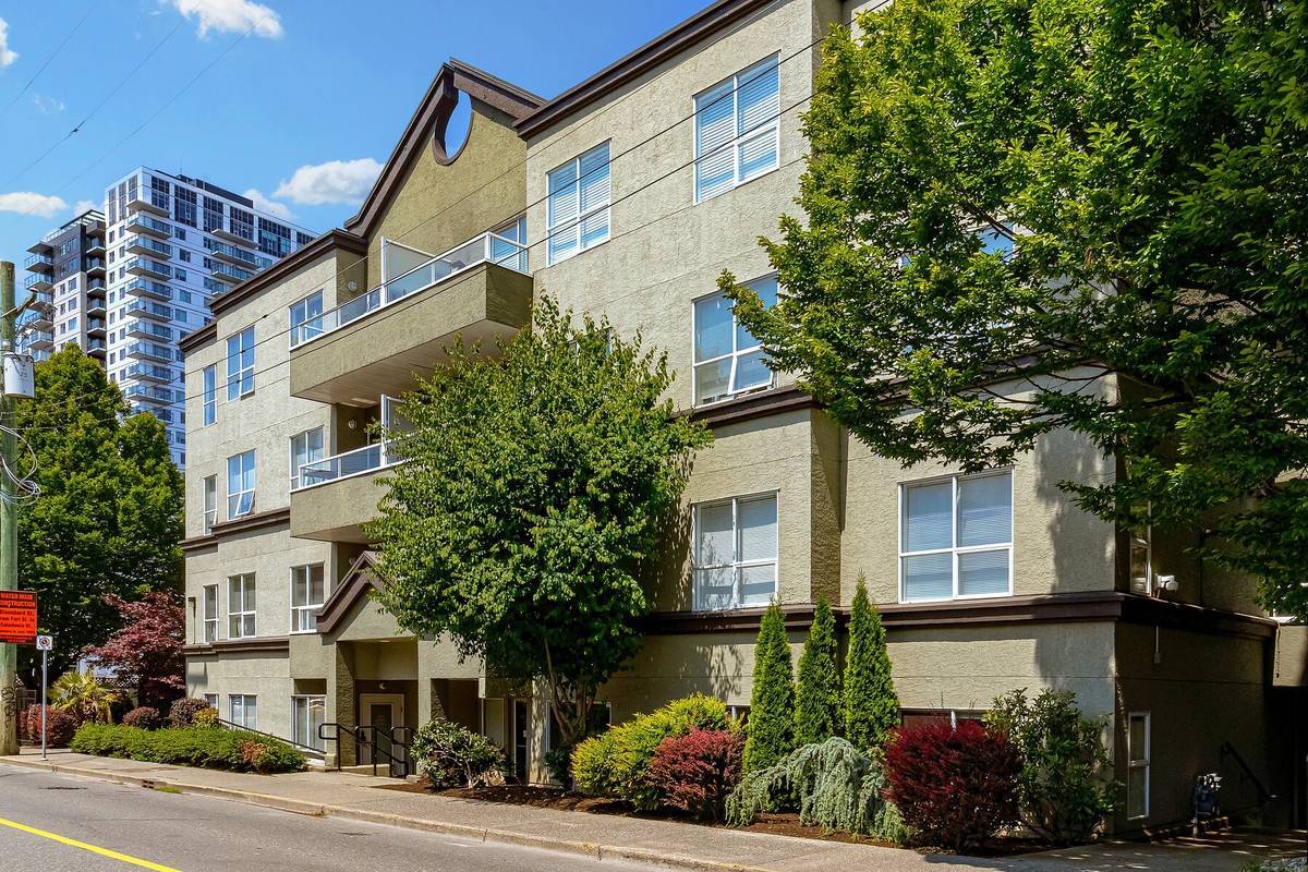 832 Fisgard St, Victoria, BC for Sale