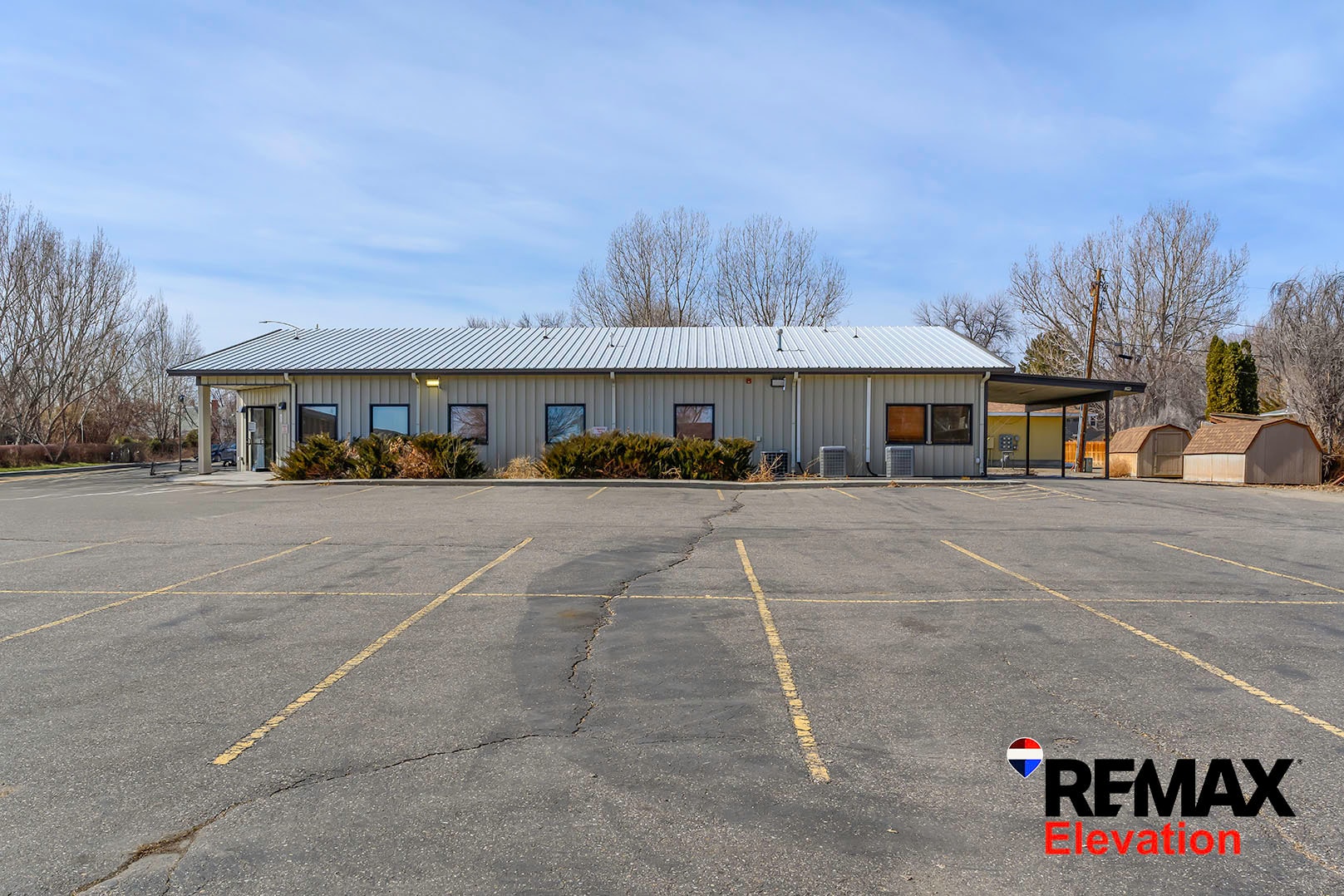 156 N 6th St, Basin, WY for Sale