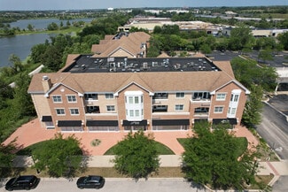 Glenview, IL Apartments - 2300 Chestnut Ave