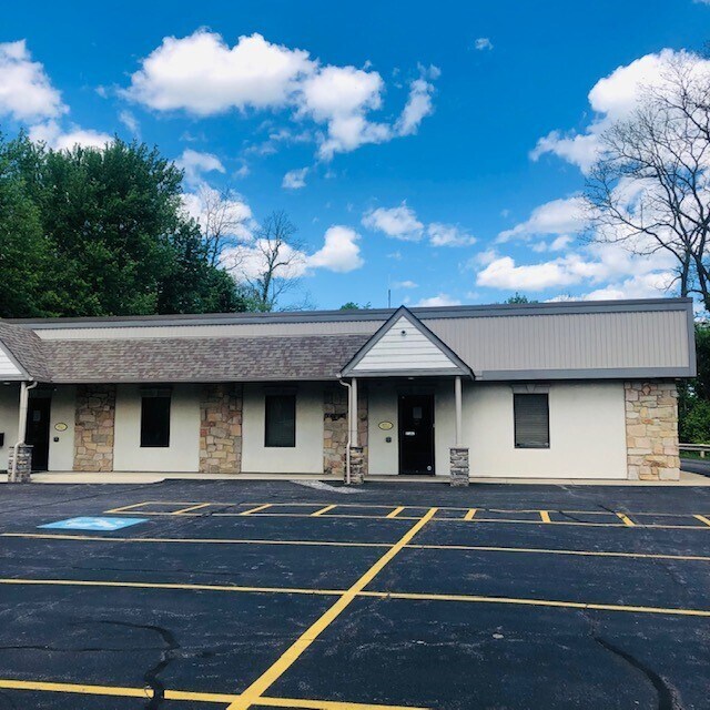 1929 E Washington St New Castle, PA 16101 Retail Property for Lease