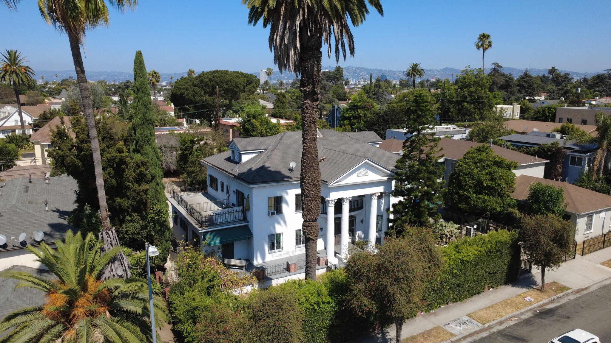 2243 Crenshaw Blvd, Los Angeles, CA for Sale