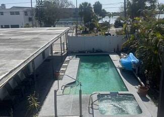 Clearwater, FL Apartments - 580 Bay Esplanade