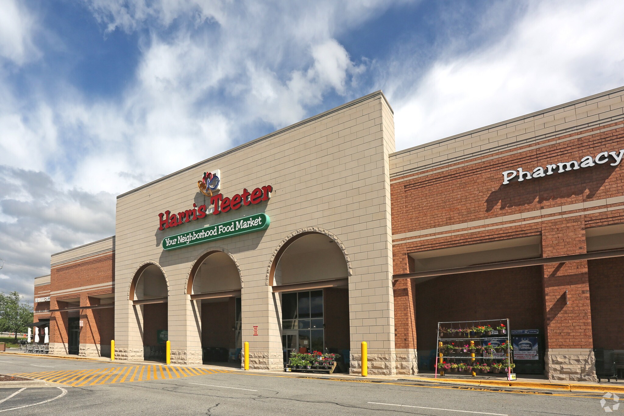 1601-1651 New Garden Rd, Greensboro, NC for Rent