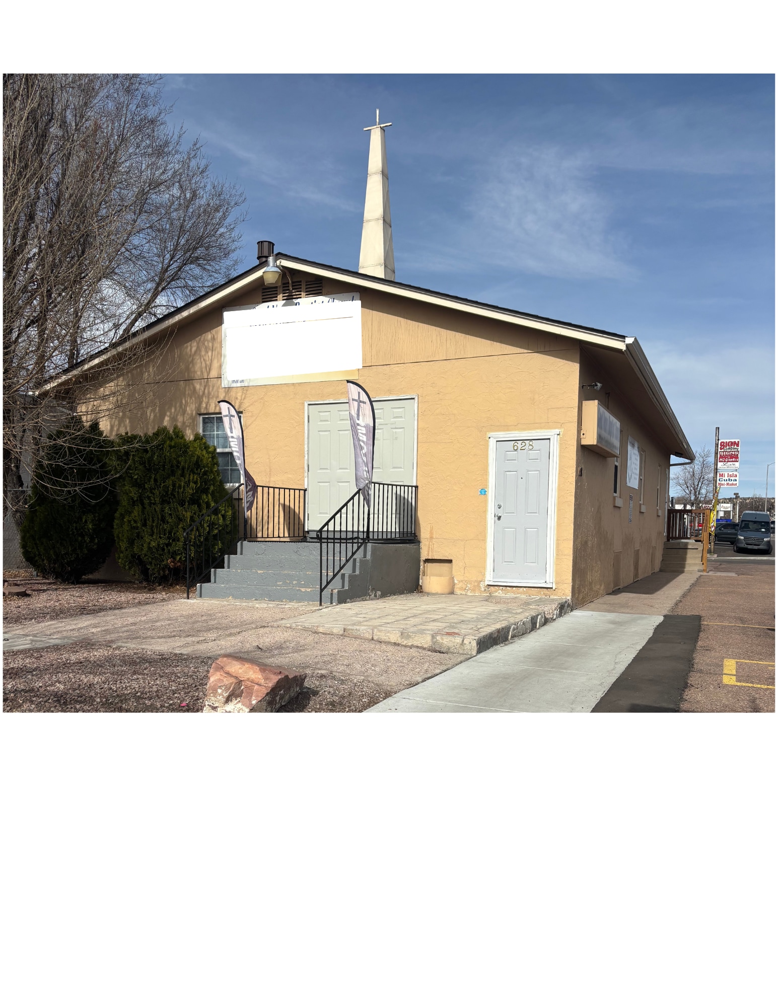 628 N Circle Dr, Colorado Springs, CO for Sale