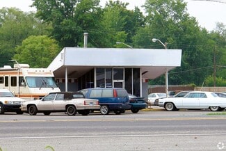 Indianapolis, IN Retail - 9067 Pendleton Pike
