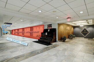 Houston, TX undefined - 917 Main St