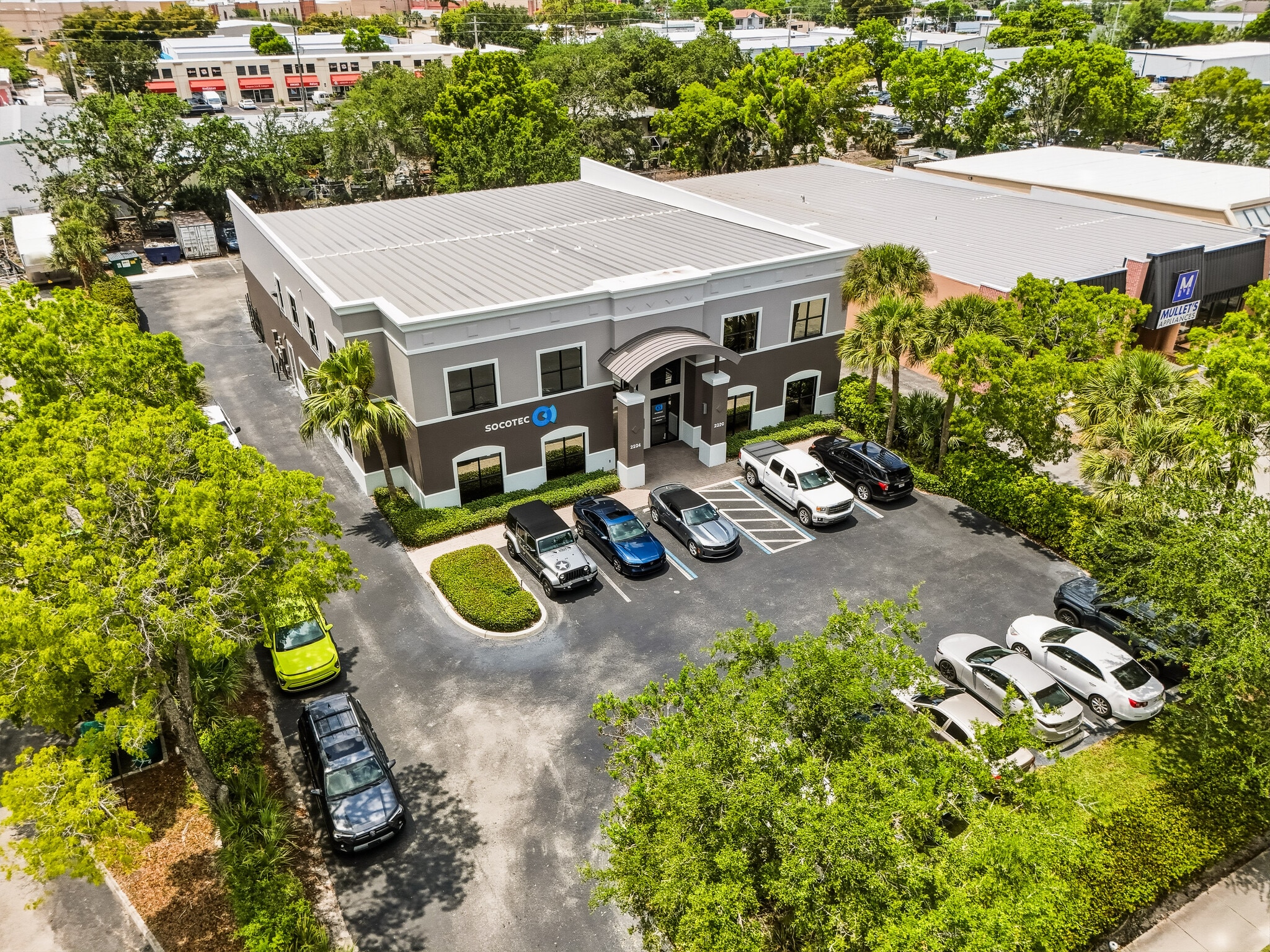 2220-2224 Trade Center Way, Naples, FL for Sale