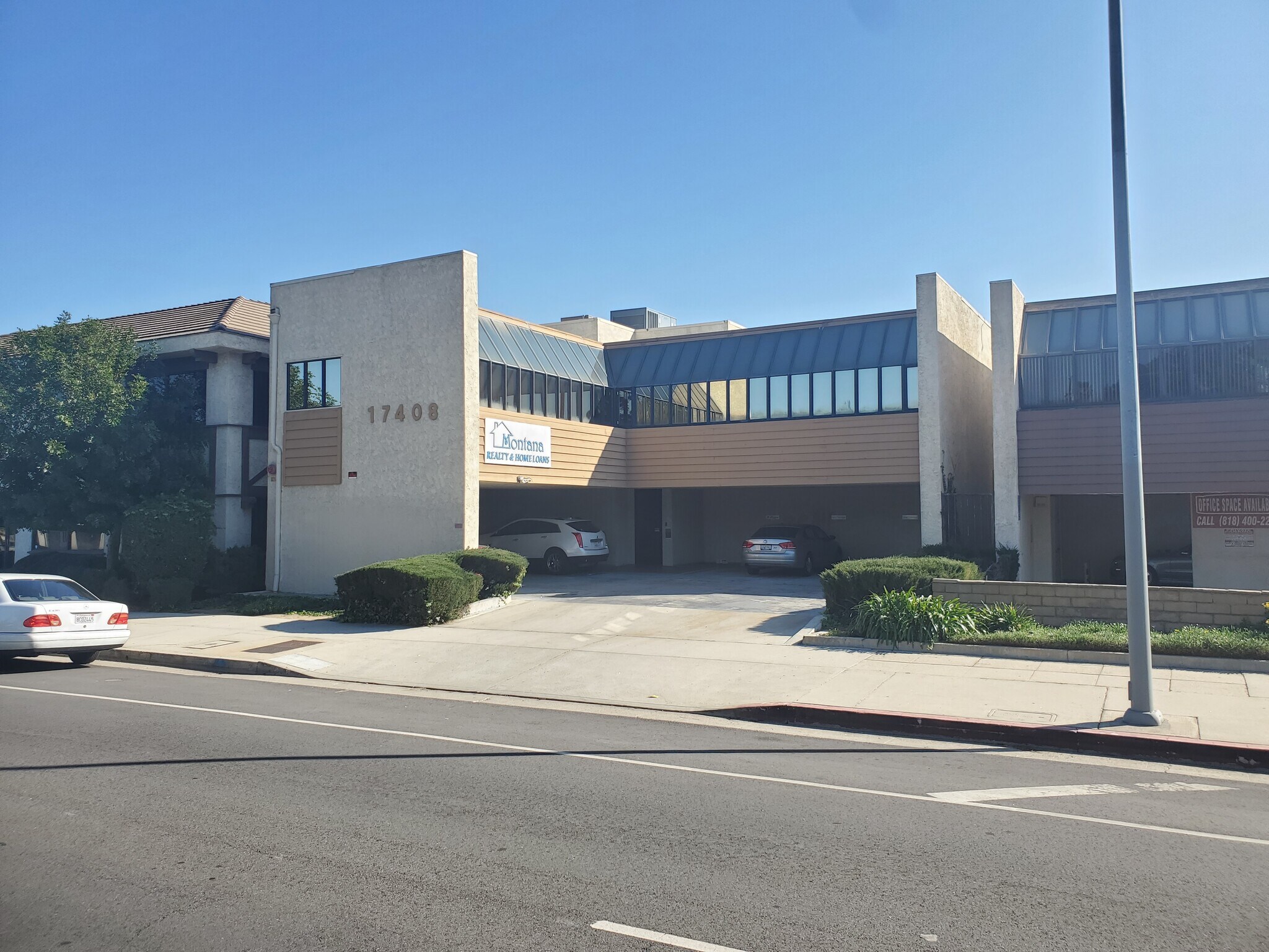 17408 Chatsworth St, Granada Hills, CA for Rent