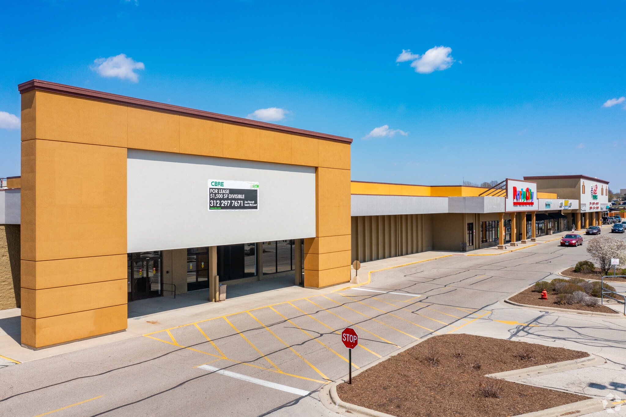 5830-5980 E State St, Rockford, IL for Rent