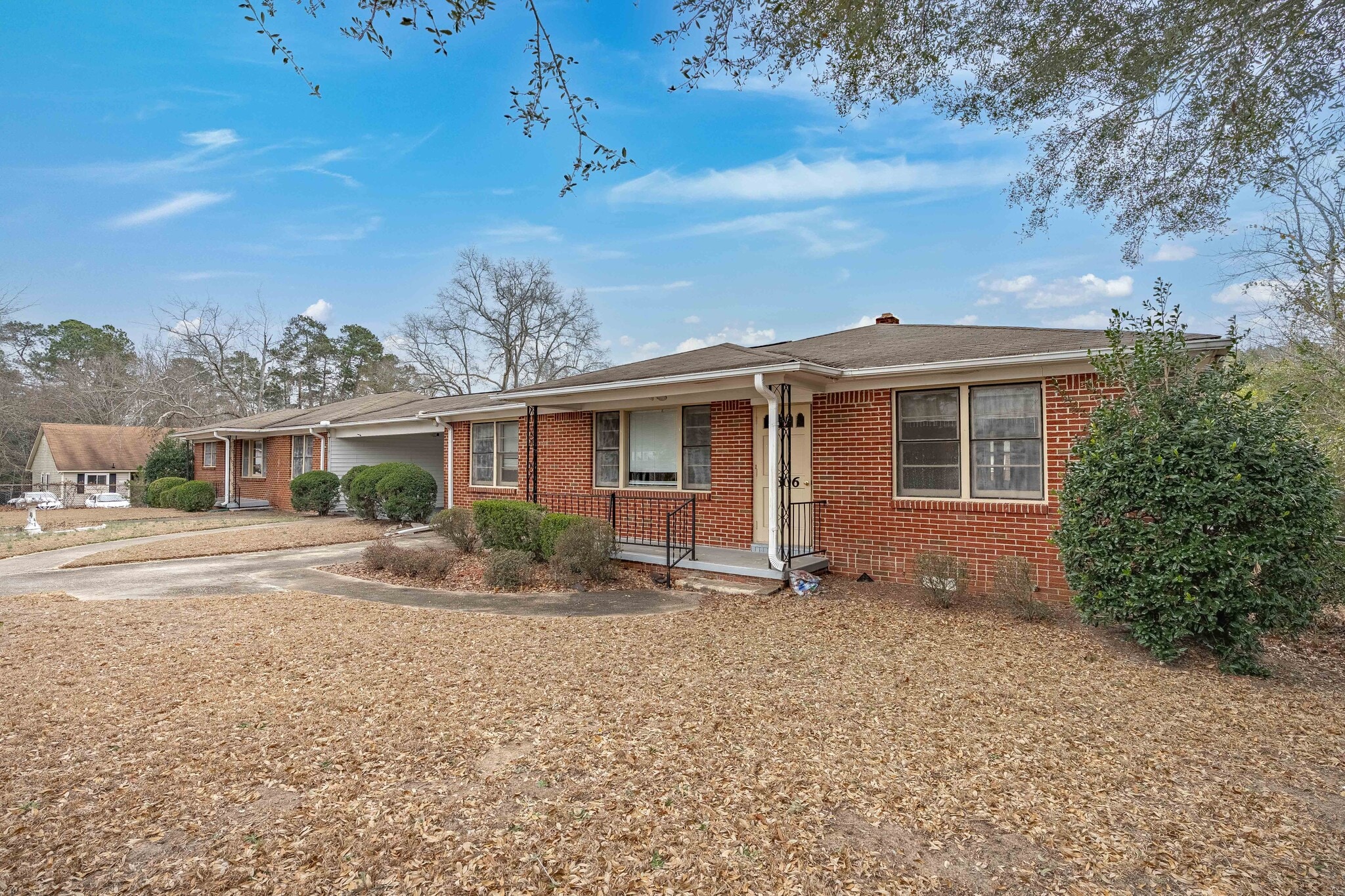 2306 Forrest St, Cayce, SC for Sale