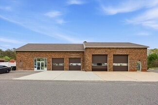 Berlin, NJ Flex - 525 Oakland Ave