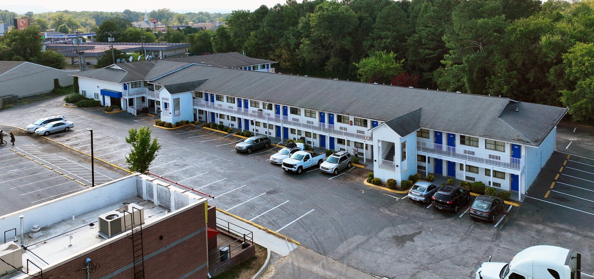 7707 Lee Hwy, Chattanooga, TN for Sale