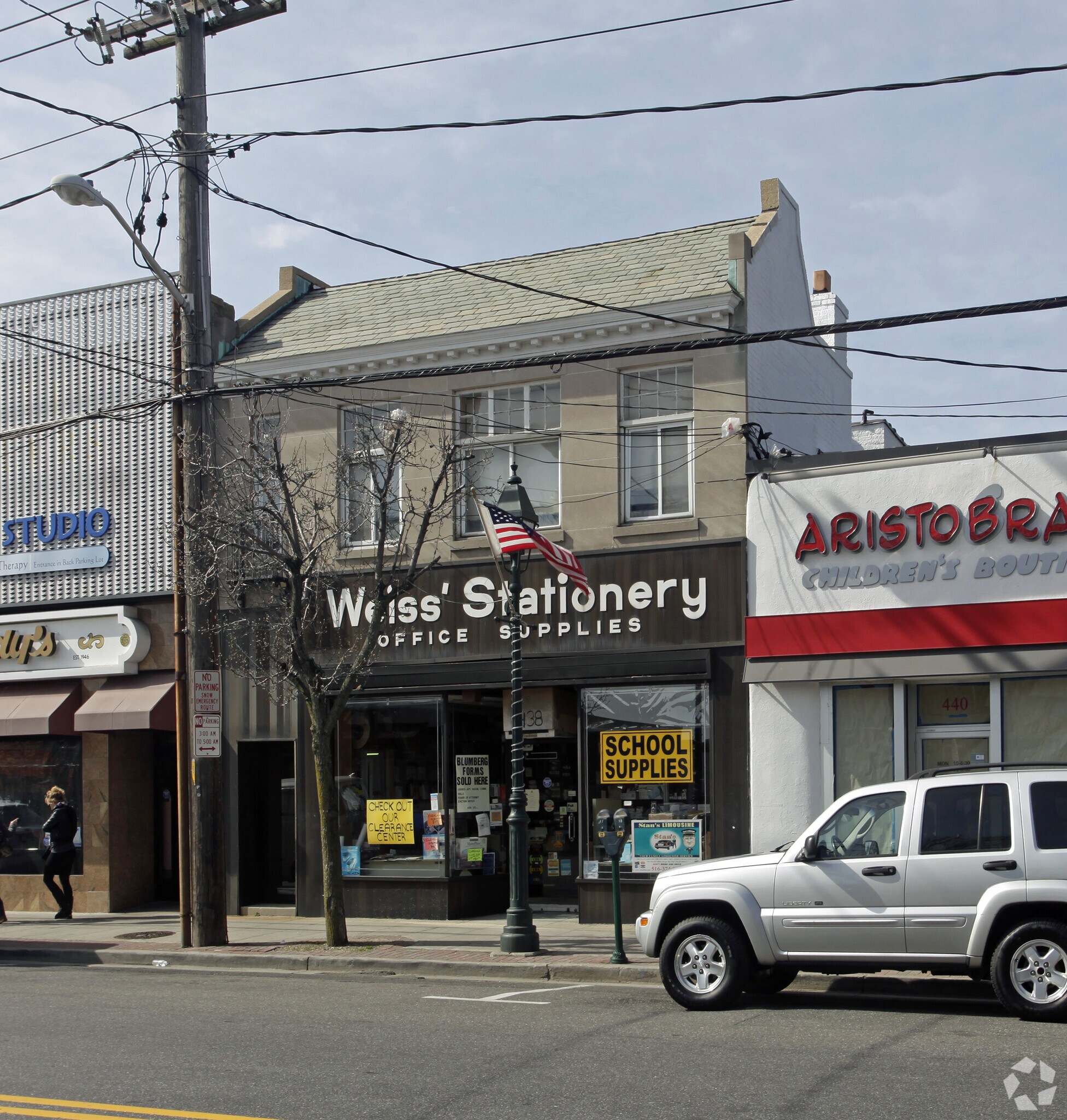 438 Central Ave, Cedarhurst, NY for Rent