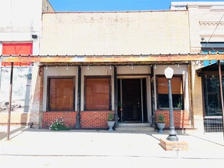 Wolfe City, TX Storefront Retail/Office - 126 E Main St